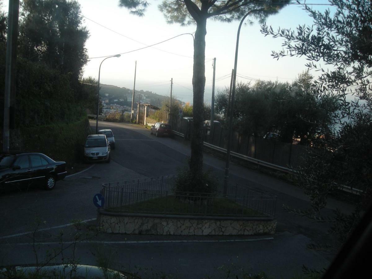 B&B L'Arcobaleno Sorrento Luaran gambar